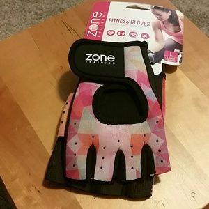 NWT Fitness Gloves